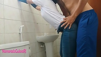 Amateur Couple'S Bathroom Rendezvous With A Big Cock